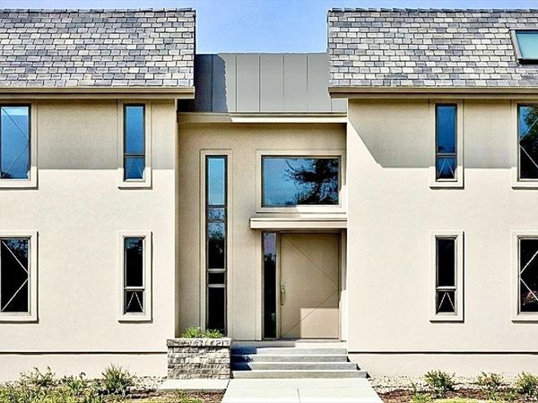 73 Beverly Road, Brookline, MA 02467