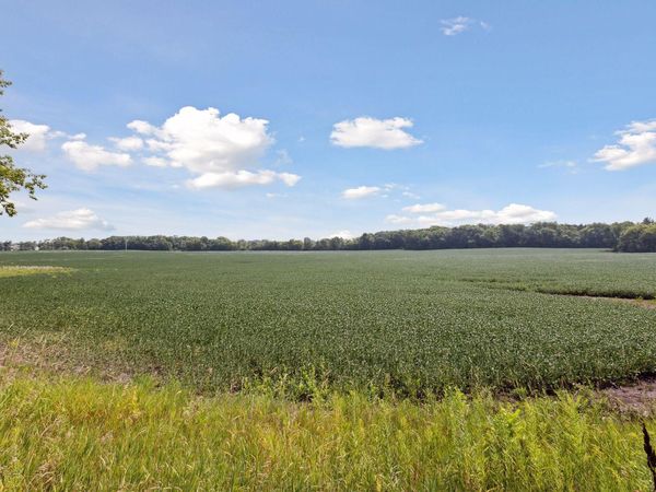 24x2 Holy Name Drive , Medina, MN 55340