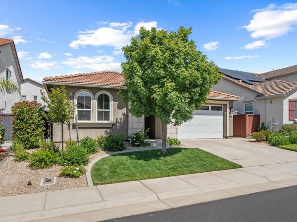 4616 S Hills Dr, Folsom, CA 95630