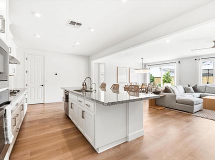 4616 S Hills Dr, Folsom, CA 95630 Photo