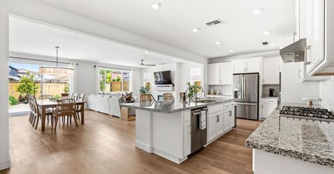 4616 S Hills Dr, Folsom, CA 95630 Photo