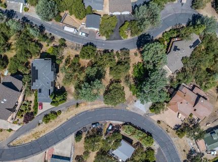 215 Oakhurst Ct, Copperopolis, CA 95228 Photo