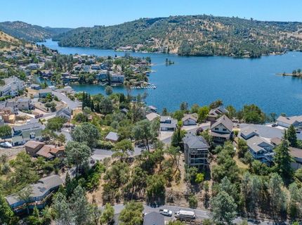215 Oakhurst Ct, Copperopolis, CA 95228 Photo