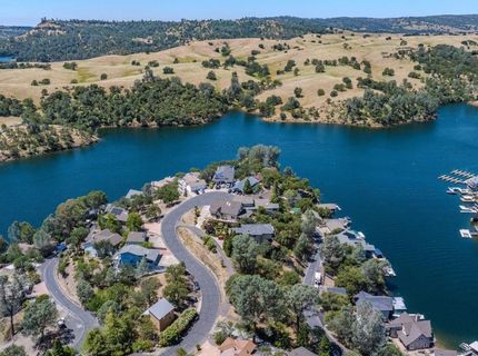 215 Oakhurst Ct, Copperopolis, CA 95228 Photo