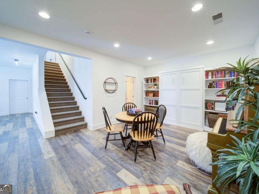 Property Image 40