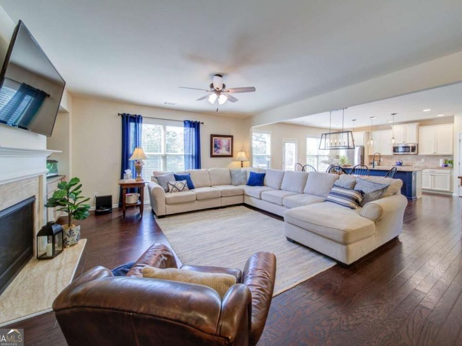 Property Image 8
