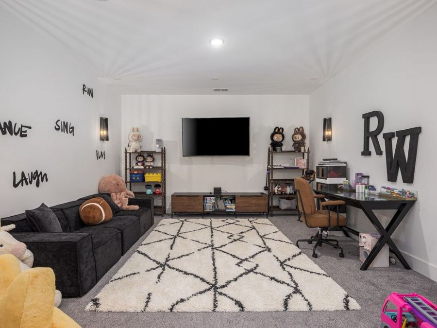 Property Image 40