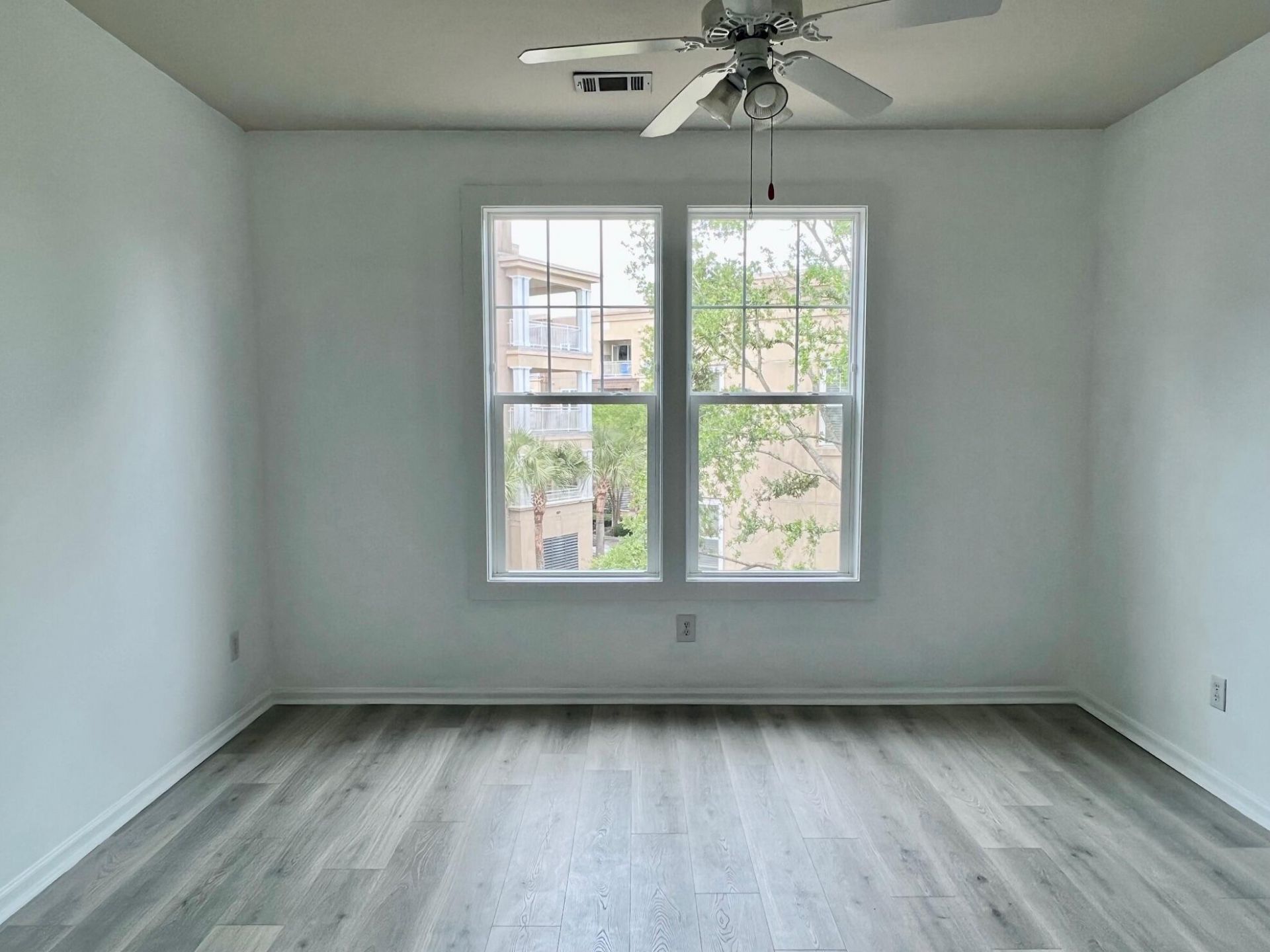 130 River Landing Drive Photo 15