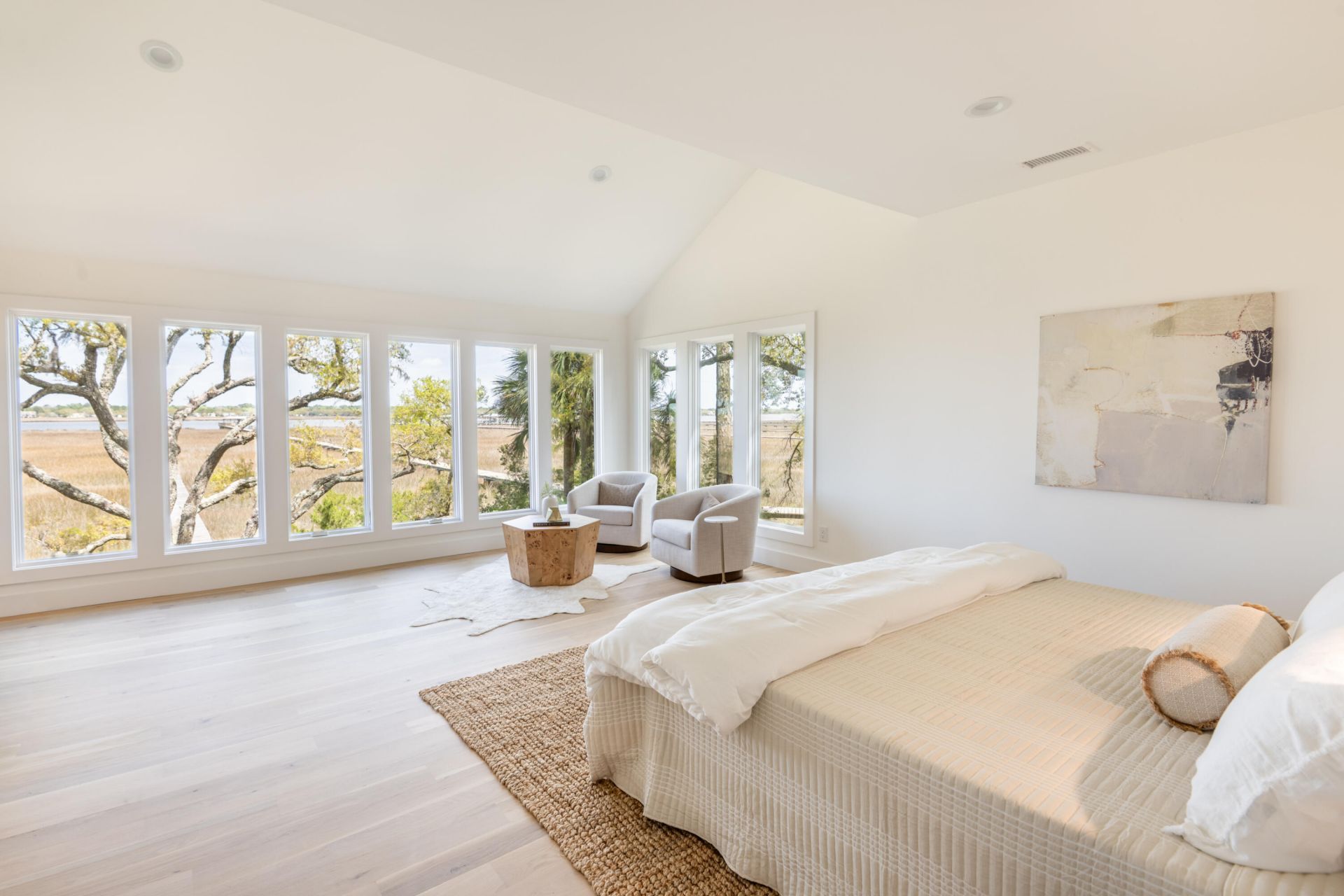 1368 Headquarters Plantation Drive Photo 22