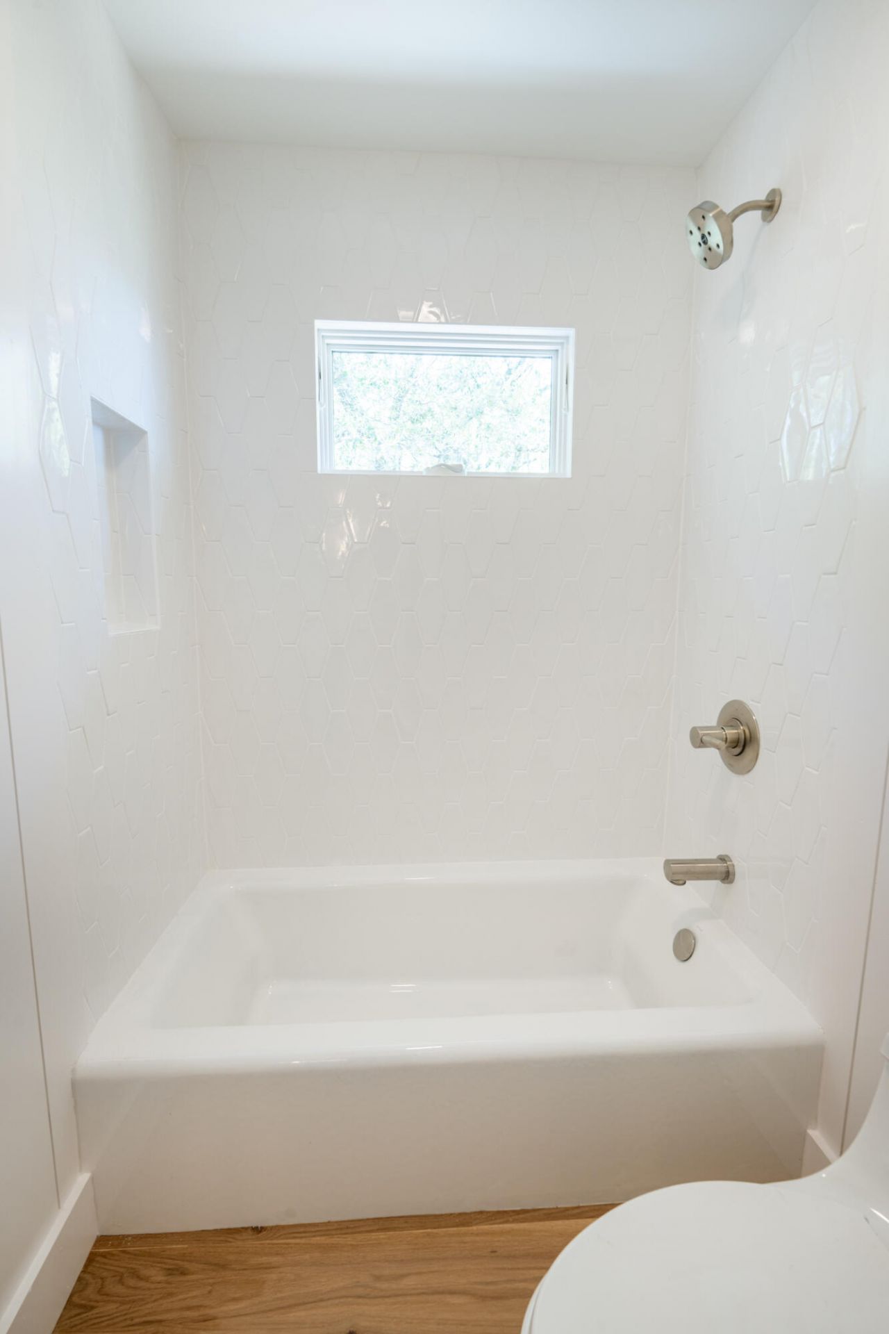 1368 Headquarters Plantation Drive Photo 35