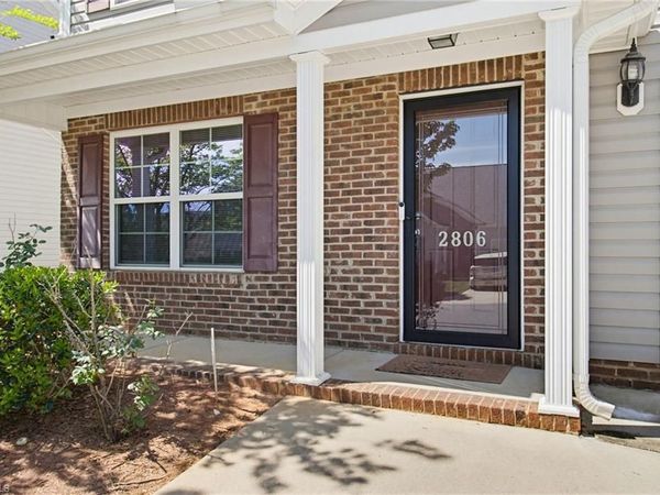 2806 Glenn Abbey Lane , Browns Summit, NC 27214