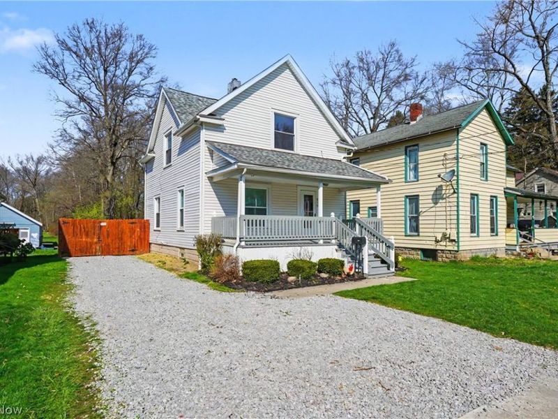 519 Day Street, Ravenna, OH 44266 Photo 2