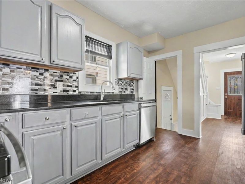 519 Day Street, Ravenna, OH 44266 Photo 9