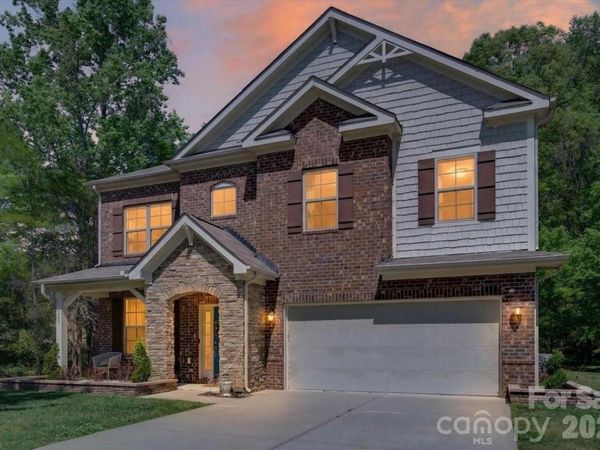 265 Meadow Oaks Drive SE, Concord, NC 28025