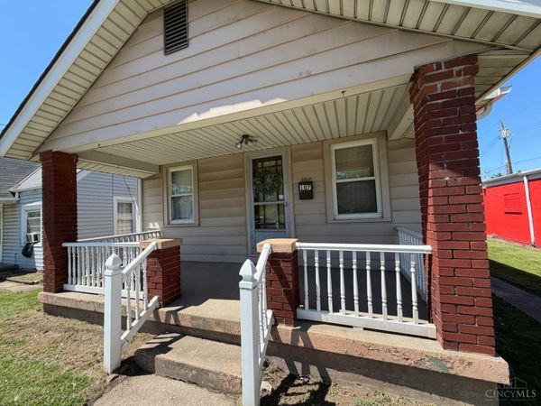 107 S Riverside Drive, St Clair Twp, OH 45011