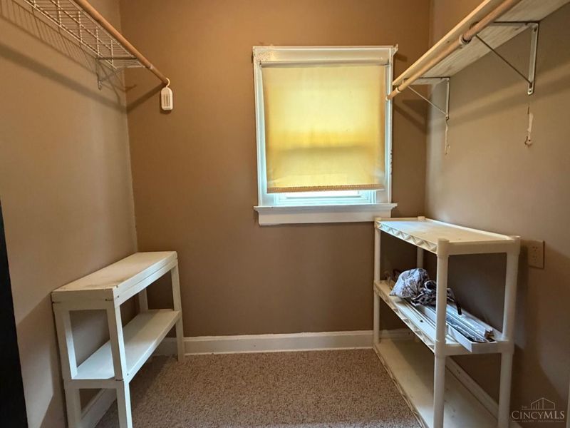 107 S Riverside Drive, St Clair Twp, OH 45011 Photo 19