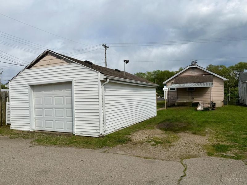 107 S Riverside Drive, St Clair Twp, OH 45011 Photo 25