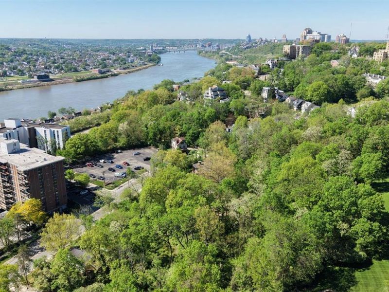 1816 William Howard Taft Road, Cincinnati, OH 45206 Photo 6