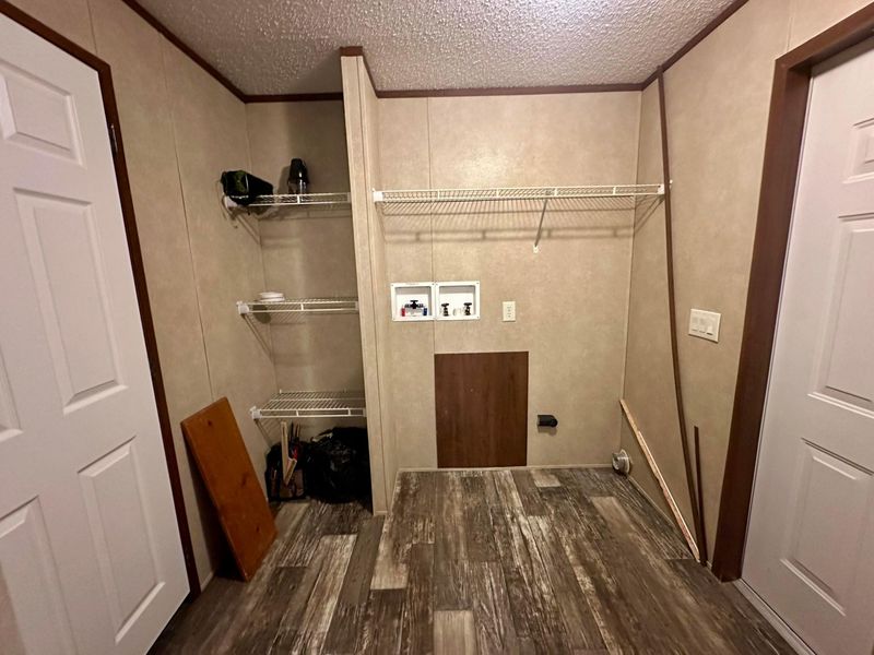 209 Villa Drive, Circleville, OH 43113 Photo 12