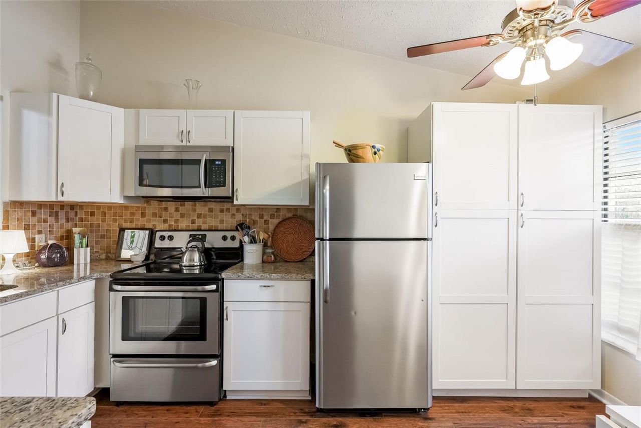 8550 Shadblow Court , Unit 8, Port Richey, FL 34668 Photo