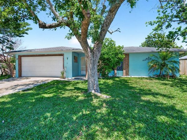 250 PERTH AVENUE , MERRITT ISLAND, FL 32953