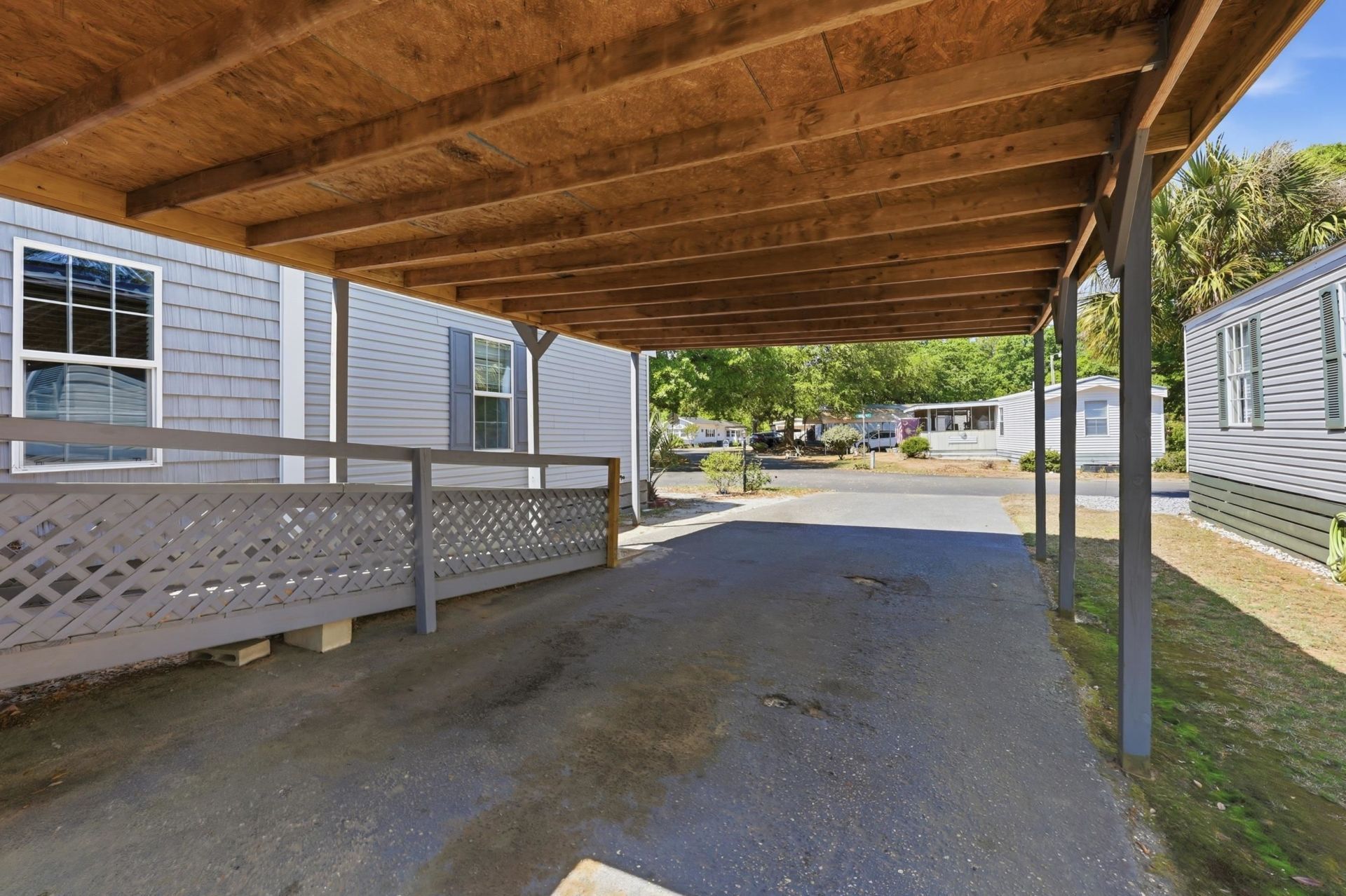 87 Beacon Ct. Photo 6