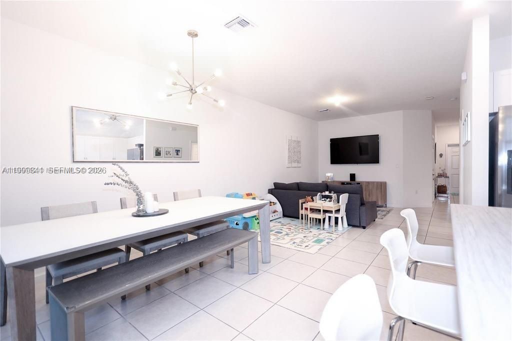 186 SW 185th Ter , Pembroke Pines, FL 33029 Photo