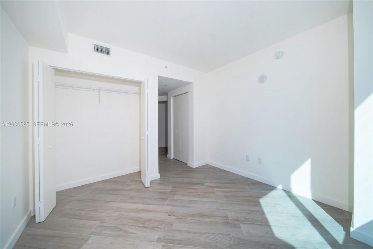 1100 S Miami Ave, Unit 1701, Miami, FL 33130 Photo