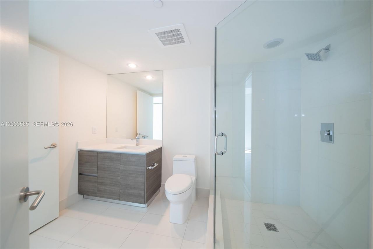 1100 S Miami Ave, Unit 1701, Miami, FL 33130 Photo