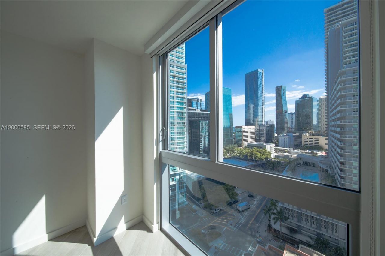 1100 S Miami Ave, Unit 1701, Miami, FL 33130 Photo