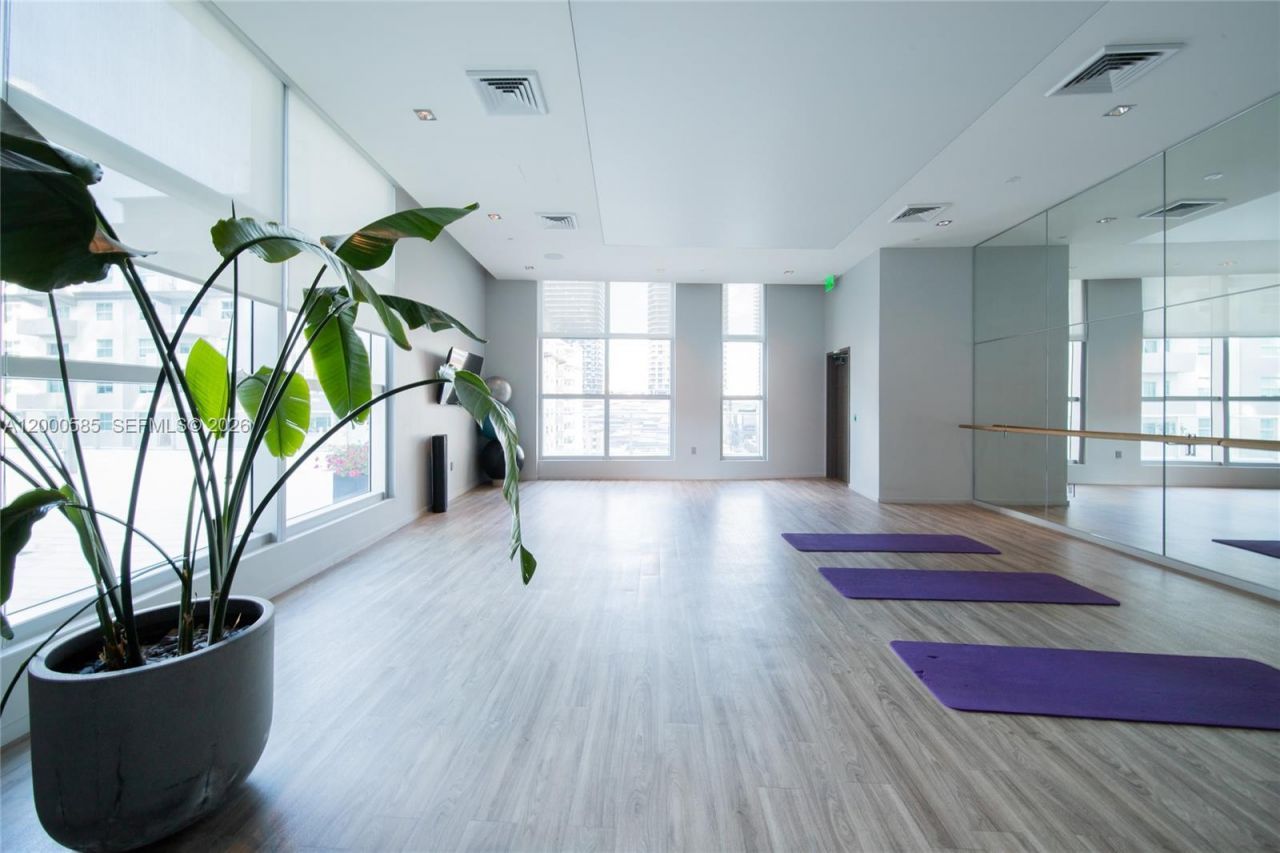 1100 S Miami Ave, Unit 1701, Miami, FL 33130 Photo