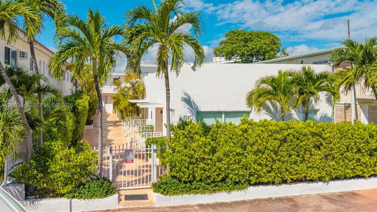 7320 Byron Ave, Miami Beach, FL 33141 Photo
