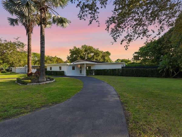 13225 SW 83rd Ct , Pinecrest, FL 33156