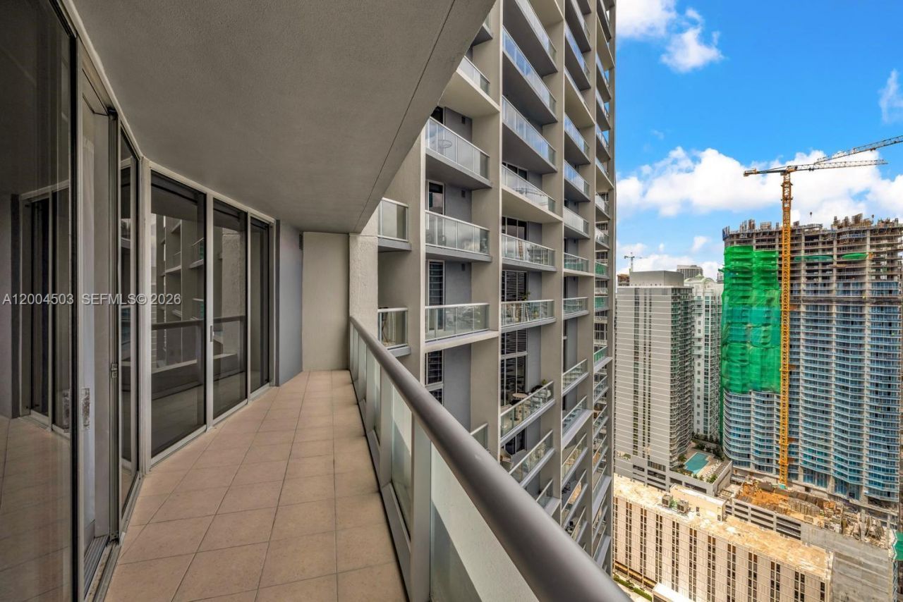 465 Brickell Ave, Unit 4206, Miami, FL 33131 Photo