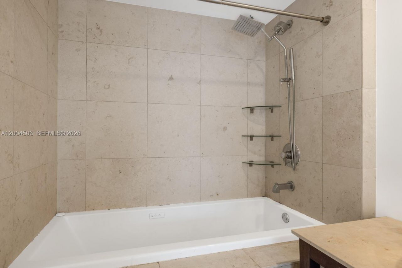465 Brickell Ave, Unit 4206, Miami, FL 33131 Photo
