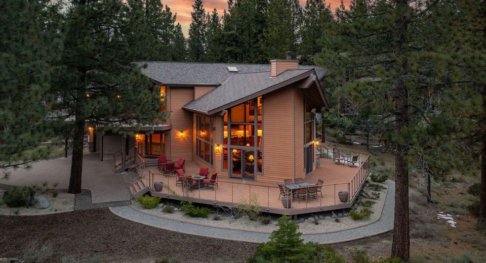 101 Meadow Drive, Stateline, NV 89449 Photo