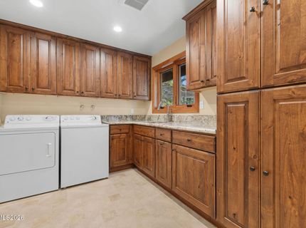 101 Meadow Drive, Stateline, NV 89449 Photo