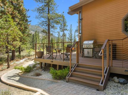 101 Meadow Drive, Stateline, NV 89449 Photo