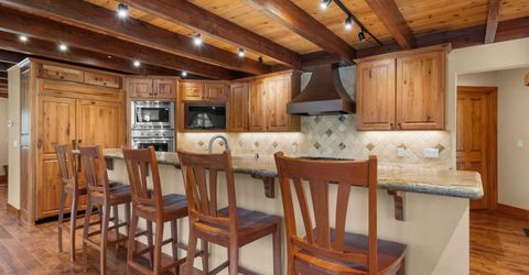 101 Meadow Drive, Stateline, NV 89449 Photo