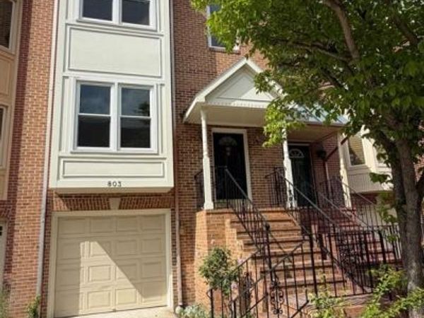 803 SHAW COURT, FREDERICKSBURG, VA 22405