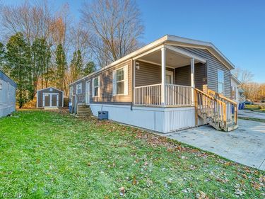 6610 Lear Nagle Road, Unit 156, North Ridgeville, OH 44039