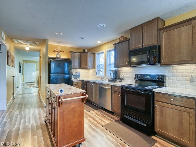 6610 Lear Nagle Road, Unit 156, North Ridgeville, OH 44039 Photo 11