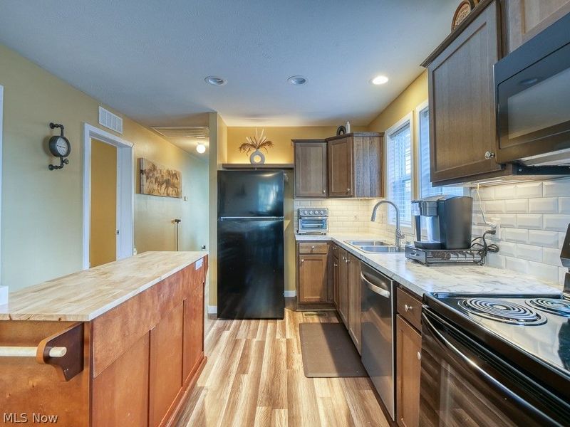 6610 Lear Nagle Road, Unit 156, North Ridgeville, OH 44039 Photo 12