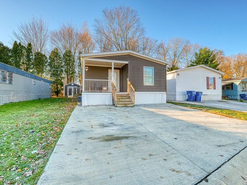 6610 Lear Nagle Road, Unit 156, North Ridgeville, OH 44039 Photo 2