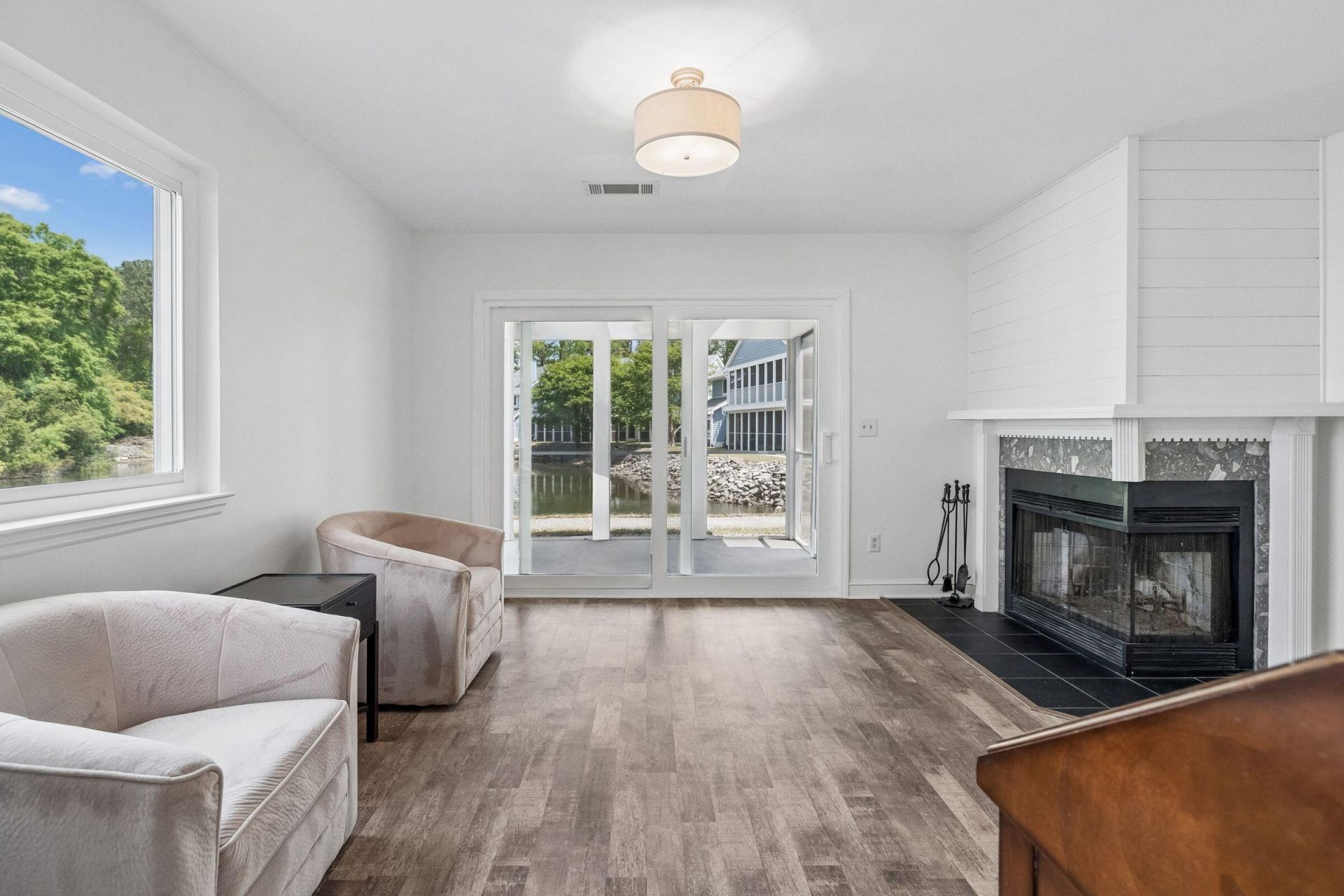 855 Sandlake Drive Photo 12