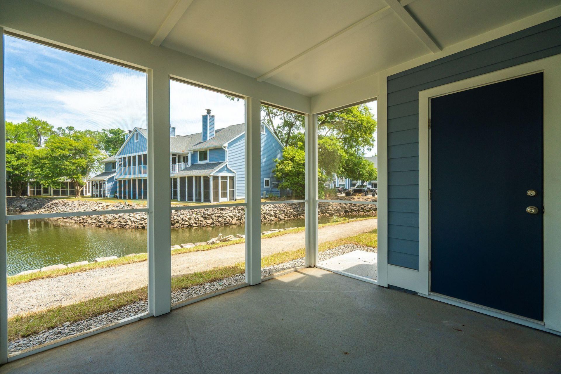 855 Sandlake Drive Photo 16