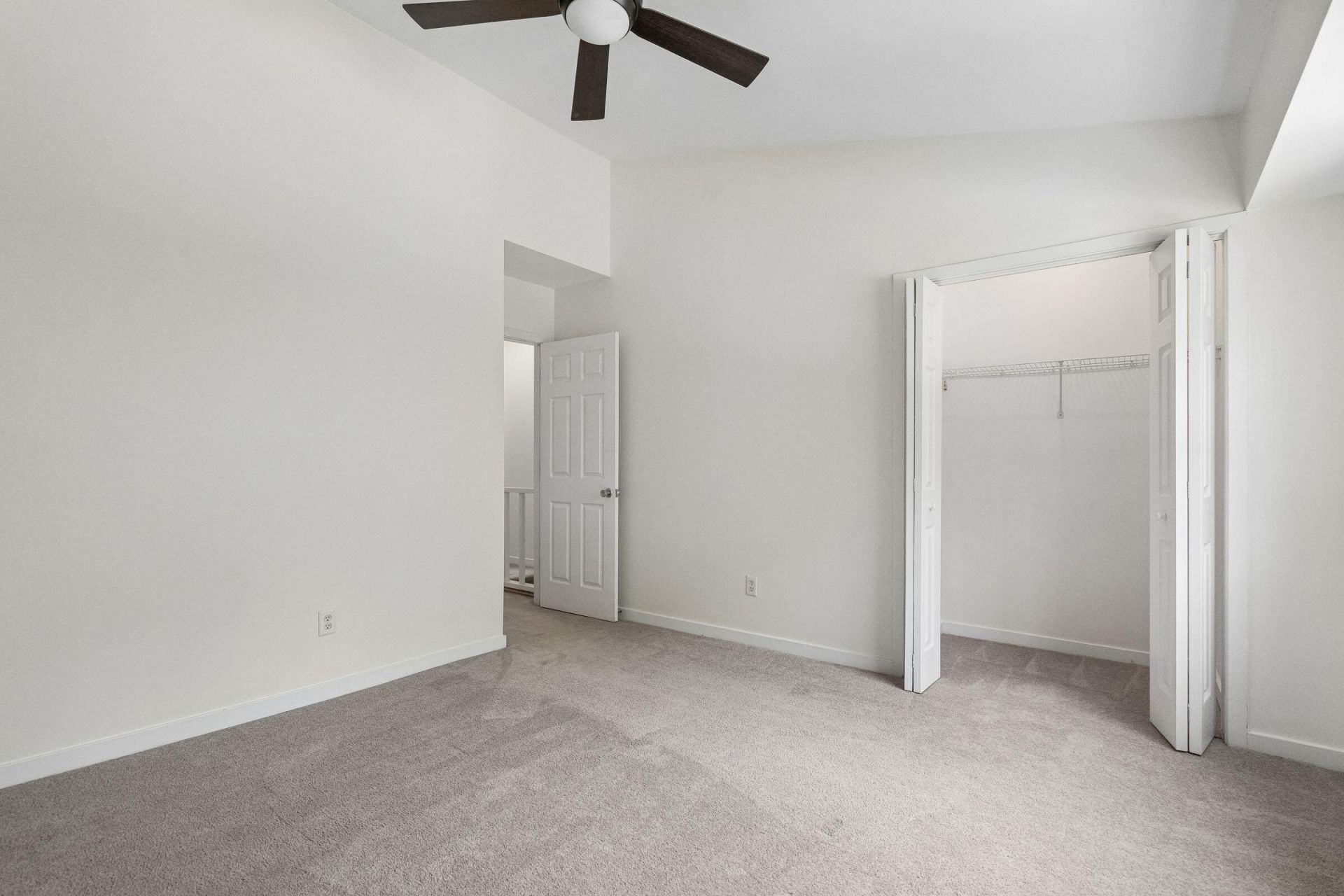 855 Sandlake Drive Photo 26