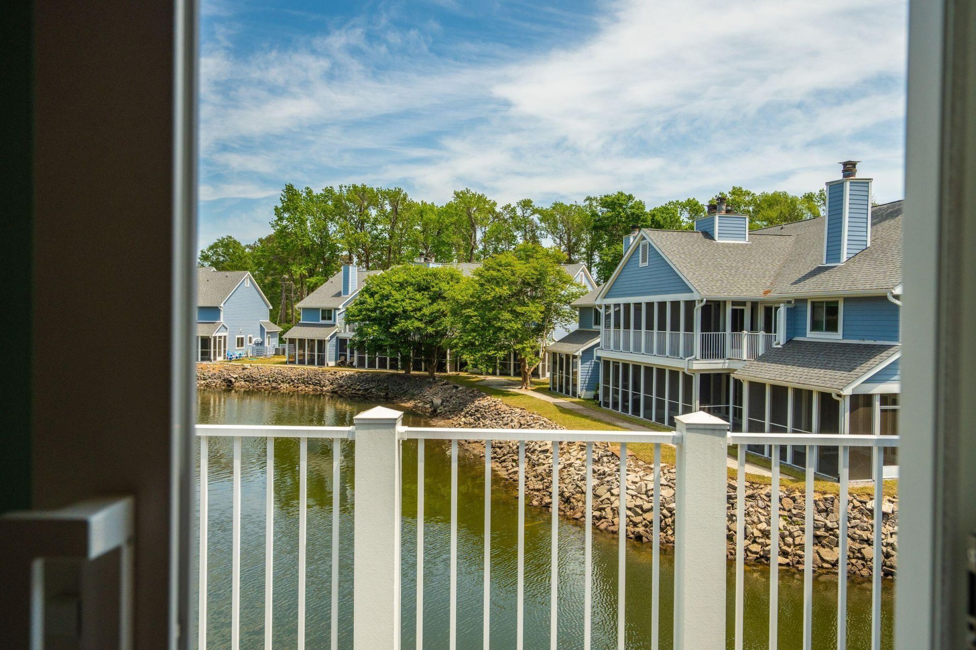 855 Sandlake Drive Photo 33