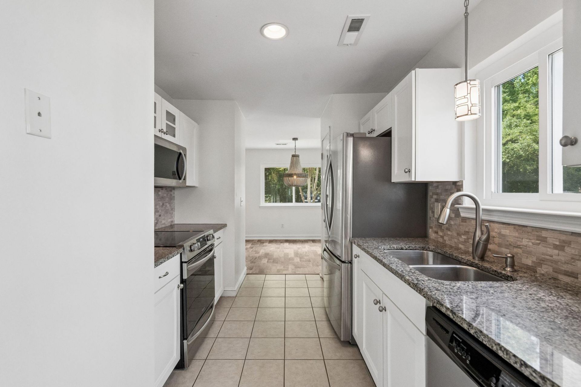 855 Sandlake Drive Photo 7