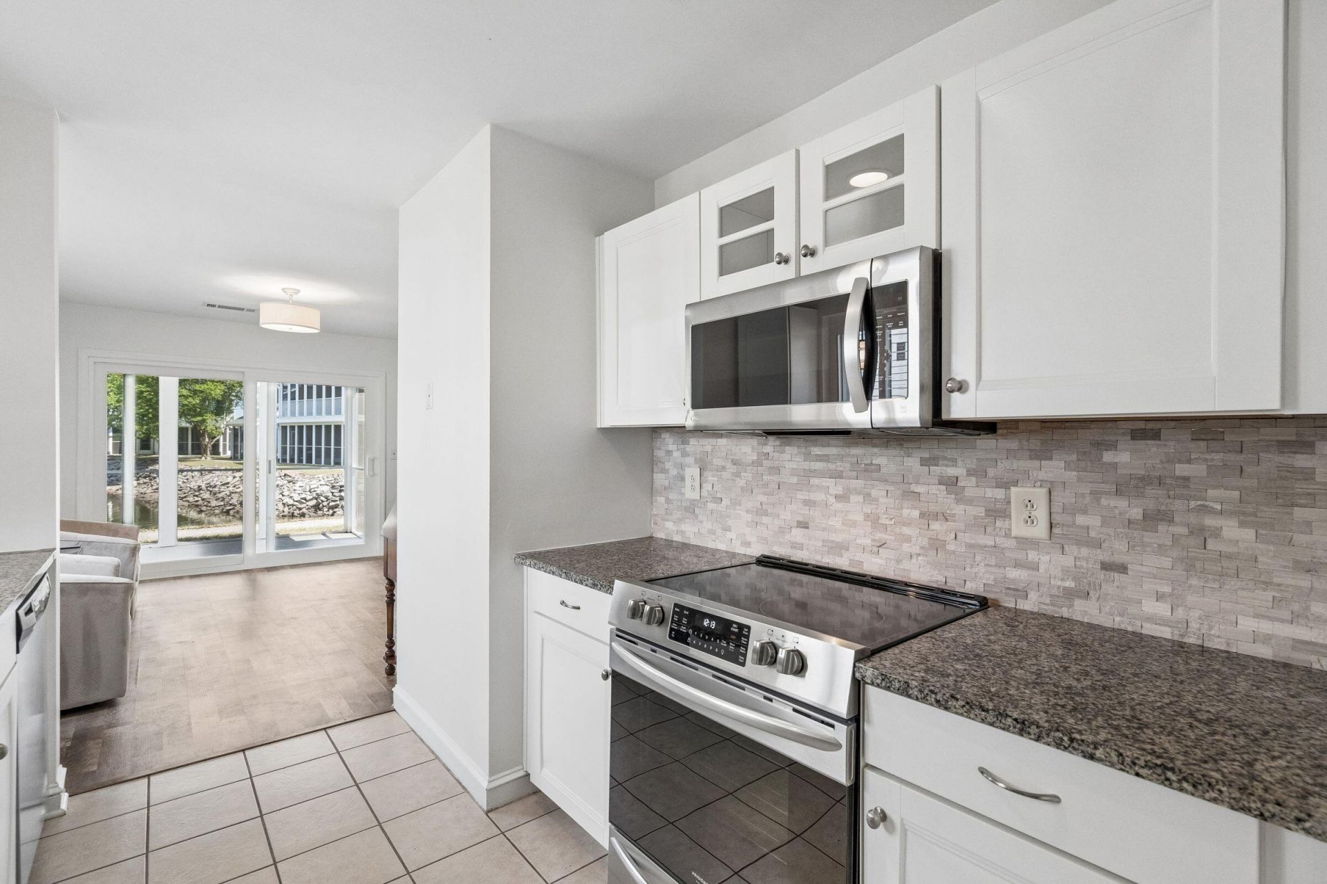 855 Sandlake Drive Photo 8